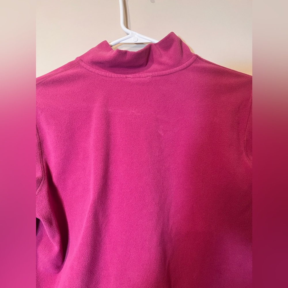The North Face Sweater - Picture 5 of 7